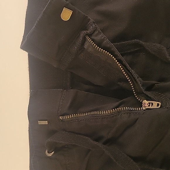 a.n.a Black and Blue Shorts - Picture 7 of 9